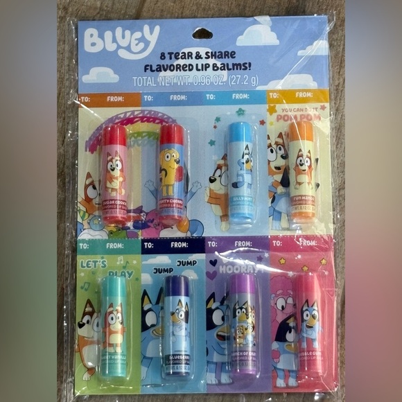 Bluey 8 Tear & Share Flavored Lip Balm - Picture 3 of 3